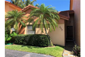 906 SW 113th Terrace, Pembroke Pines, FL 33025, Sold 06/30/20
