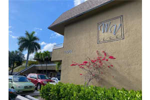 2901 NE 51st St, Fort Lauderdale, FL 33308, Sold 05/20/20