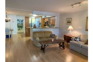 1100 SE 5th Ct, Pompano Beach, FL 33060, Sold 06/11/20