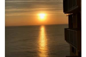 4511 S Ocean Blvd, Highland Beach, FL 33487, Sold 11/09/20