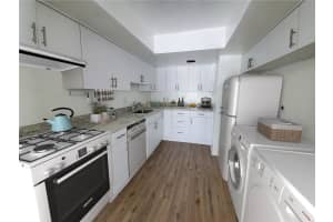 2132 NW 58th Ave #25e, Lauderhill, FL 33313, Sold 09/16/20