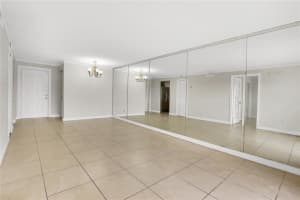 2735 W 52nd St, Hialeah, FL 33016, Sold 05/21/20