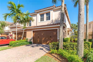 118 Riverwalk Cir W, Plantation, FL 33325, Sold 05/19/20
