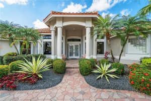 9648 NW 67th Pl, Parkland, FL 33076, Sold 07/24/20