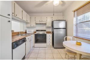 5571 Lakeside Dr, Margate, FL 33063, Sold 06/09/20
