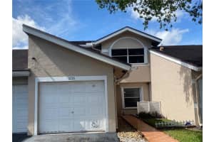 1236 NW 50th St, Deerfield Beach, FL 33442, Sold 08/10/20