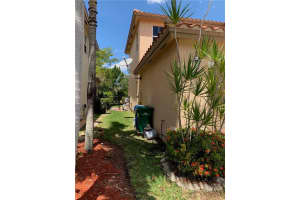 10603 NW 36th St, Coral Springs, FL 33065, Sold 06/17/20