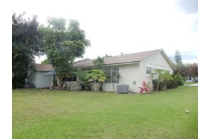 220 Lakewood Cir E, Margate, FL 33063, Sold 06/09/20