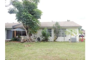 220 Lakewood Cir E, Margate, FL 33063, Sold 06/09/20