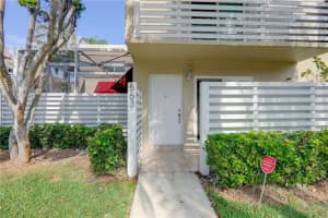 563 NW 98th Ave, Plantation, FL 33324, Sold 05/15/20