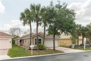 5265 NW 116th Ave, Coral Springs, FL 33076, Sold 05/29/20