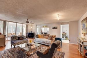 106 Half Moon Cir APT D1, Hypoluxo, FL 33462, Sold 11/06/20