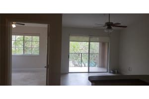7940 N Nob Hill Rd, Tamarac, FL 33321, Sold 08/07/20