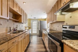 1019 SW 112th Terrace, Pembroke Pines, FL 33025, Sold 05/28/20
