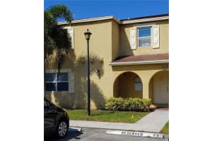 10729 La Placida Dr, Coral Springs, FL 33065, Sold 06/09/20
