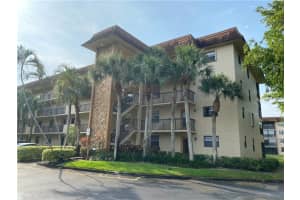4965 E Sabal Palm Blvd, Tamarac, FL 33319, Sold 04/23/21