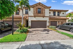 9606 Town Parc Cir N, Parkland, FL 33076, Sold 11/13/20