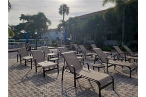 659 W Oakland Park Blvd, Wilton Manors, FL 33311, Sold 09/29/20