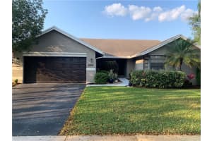 8901 SW 57th St, Cooper City, FL 33328, Sold 06/15/20