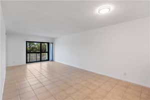 2450 NE 15th Ave, Wilton Manors, FL 33305, Sold 06/23/20