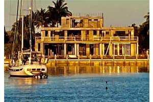 1515 E Lake Dr, Fort Lauderdale, FL 33316, Sold 10/14/22