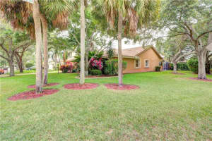10021 NW 56th St, Coral Springs, FL 33076, Sold 07/01/20