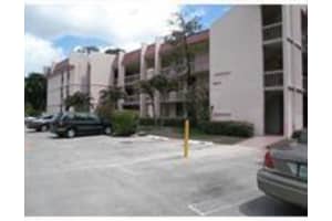 8411 Forest Hills Dr, Coral Springs, FL 33065, Sold 06/25/20