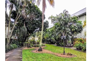 805 W Oakland Park Blvd, Wilton Manors, FL 33311, Sold 09/03/20