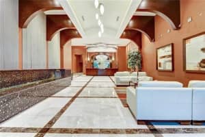 315 NE 3rd Ave, Fort Lauderdale, FL 33301, Sold 08/28/20