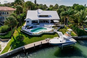 18 E High Point Rd, Stuart, FL 34996, Sold 05/04/21