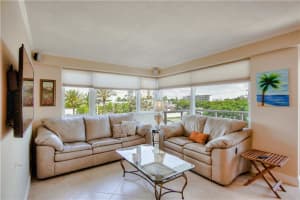 3000 Holiday Dr #1602, Fort Lauderdale, FL 33316, Sold 09/04/20