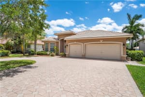 6464 NW 56th Dr, Coral Springs, FL 33067, Sold 06/04/20