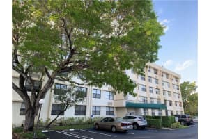 2501 Riverside Dr, Coral Springs, FL 33065, Sold 05/26/20