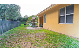 9262 Silver Glen Way, Lake Worth, FL 33467, Sold 07/23/20