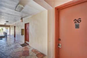 640 NW 13th St, Boca Raton, FL 33486, Sold 06/08/20