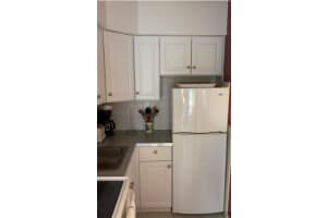 605 N Riverside Dr, Pompano Beach, FL 33062, Sold 12/18/20