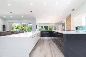 11690 SW 25th St, Davie, FL 33325, Sold 09/01/20