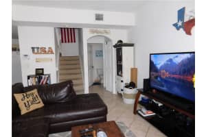 10661 SW 8th St, Pembroke Pines, FL 33025, Sold 09/18/20