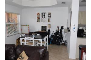 10661 SW 8th St, Pembroke Pines, FL 33025, Sold 09/18/20