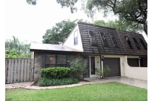 1061 Raintree Ln, Palm Beach Gardens, FL 33410, Sold 07/02/20