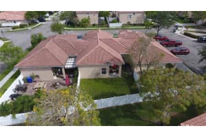 13021 NW 5th Ct, Pembroke Pines, FL 33028, Sold 06/16/20
