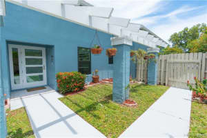940 Rainberry Lake Dr, Delray Beach, FL 33445, Sold 07/17/20