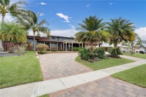 3285 Lakeview Blvd, Delray Beach, FL 33445, Sold 06/30/20