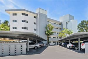818 SE 4th St, Fort Lauderdale, FL 33301, Sold 04/01/21