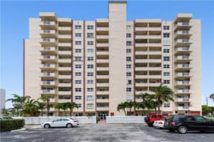 200 S Birch Rd, Fort Lauderdale, FL 33316, Sold 11/30/20