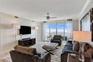 411 N New River Dr E, Fort Lauderdale, FL 33301, Sold 12/21/20