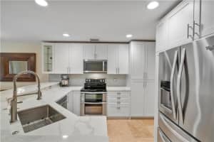 16260 Sierra Palms Dr, Delray Beach, FL 33484, Sold 07/07/20