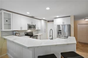 16260 Sierra Palms Dr, Delray Beach, FL 33484, Sold 07/07/20