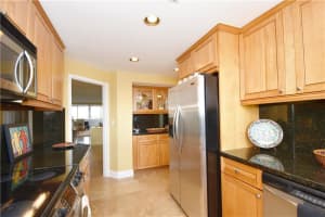 333 Sunset Dr, Fort Lauderdale, FL 33301, Sold 10/30/20