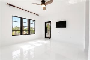 2509 N Ocean Blvd, Fort Lauderdale, FL 33305, Sold 08/31/20
